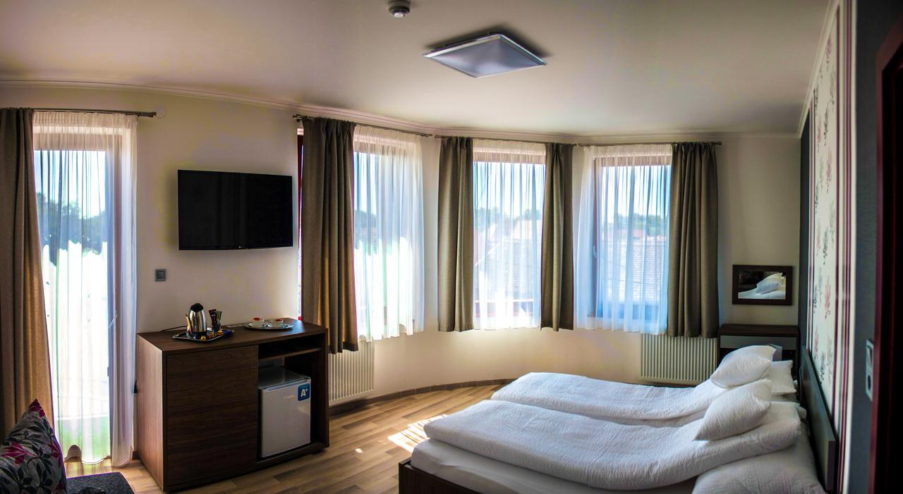 Bed and Breakfast Sugo Panzio Бая Экстерьер фото